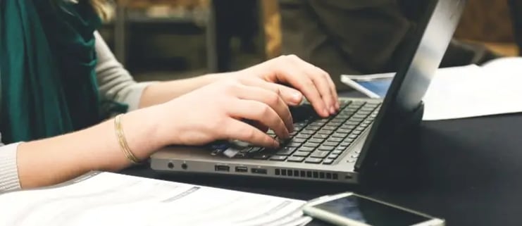 woman-typing-writing-programming