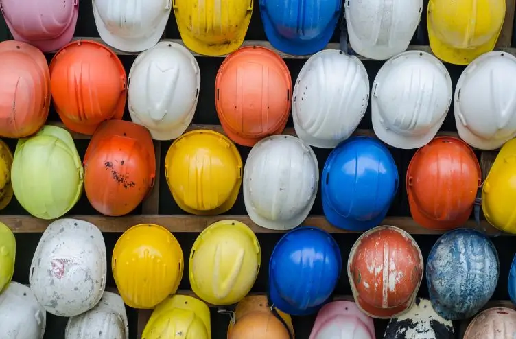 builders helmet (1)