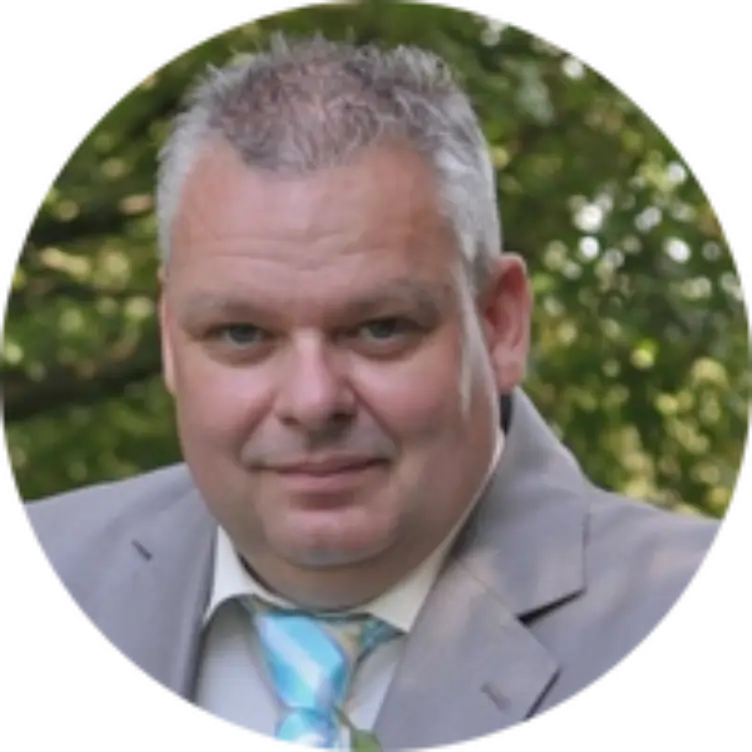 Jan-Jaap van Duin is Afdelingshoofd ICT bij Cedrah,